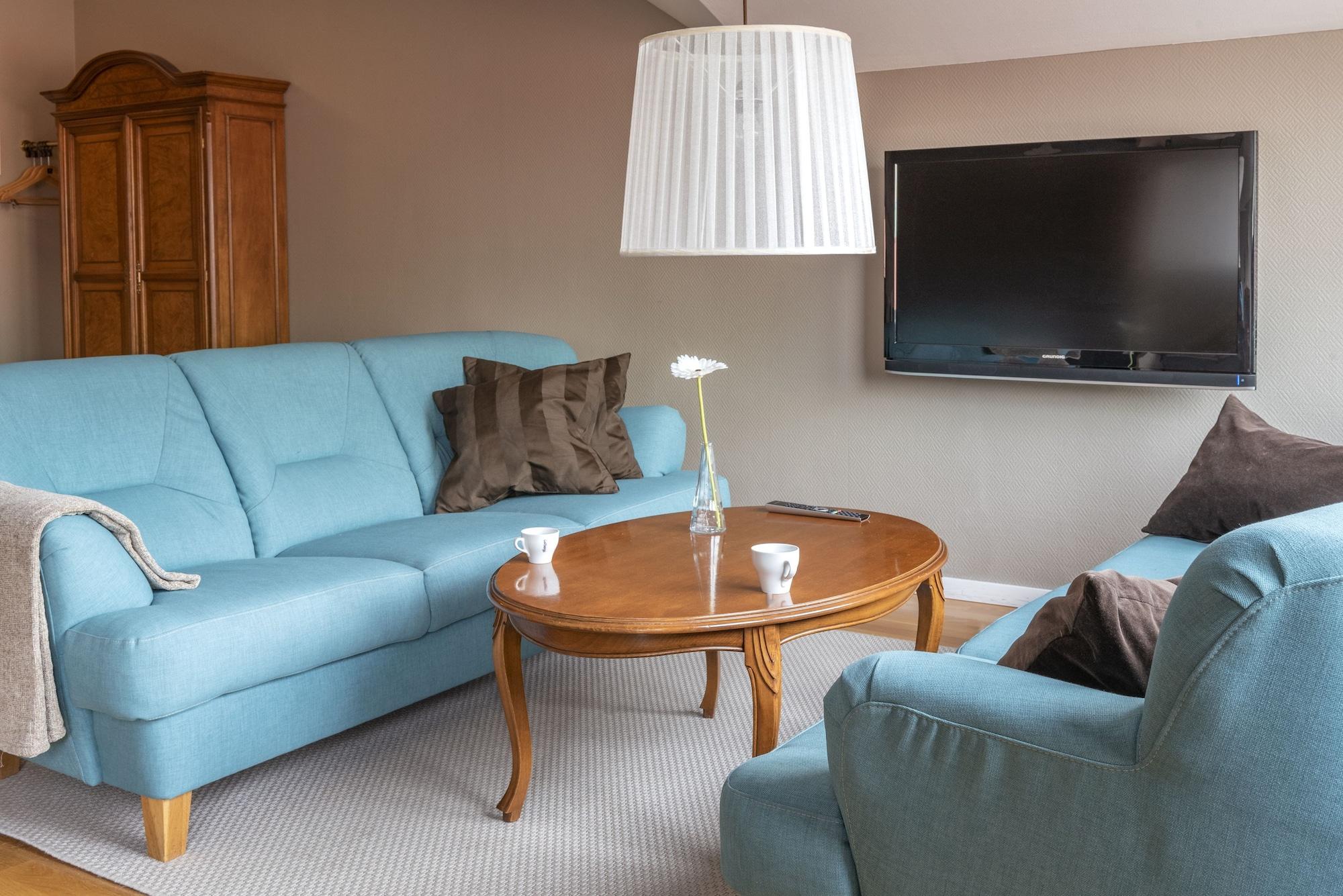 First Statt Hotel